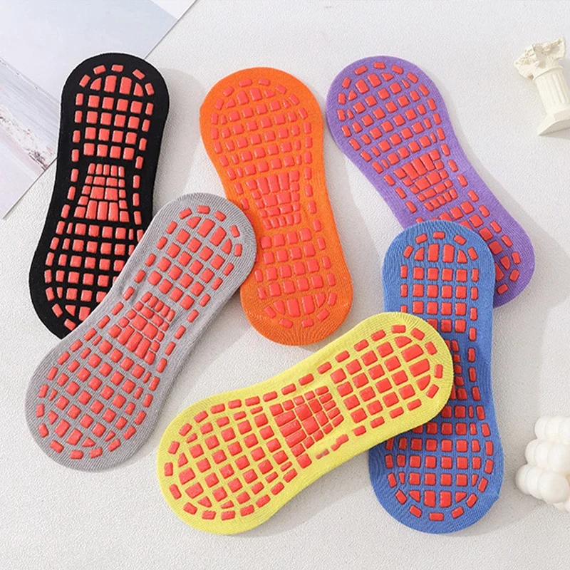Calzini antiscivolo per bambin - Trampoline Park Sock recensione e prezzo